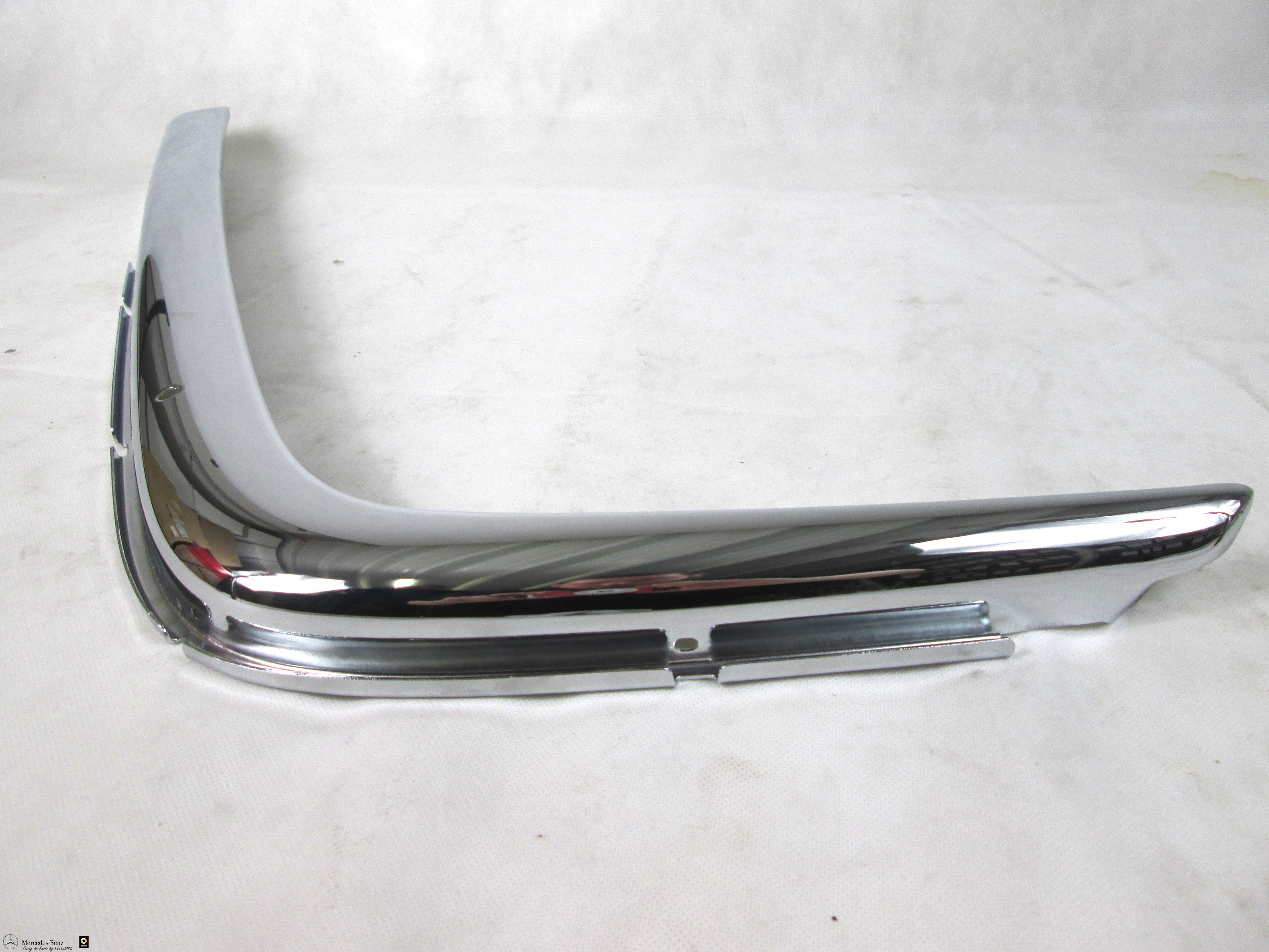 Original chrome Blende Stoßfänger links SL SLC 107 A1078850901